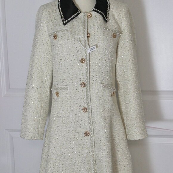 Sparkly Super Cute Mini dress - Picture 3 of 6